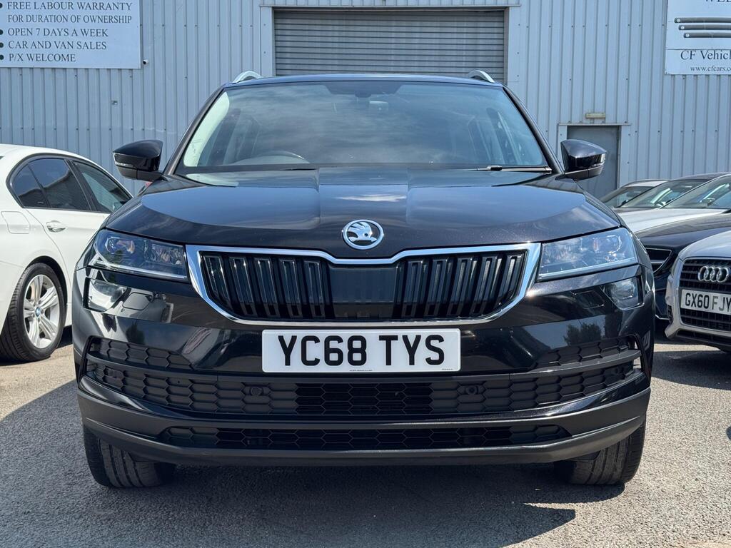 Škoda Karoq — Front view